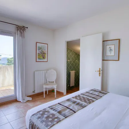 Villa Le Puit Des Oliviers 2 By Interhome *